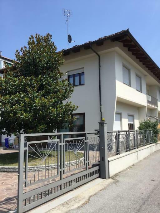 La Magnolia Apartamento Alba  Exterior foto